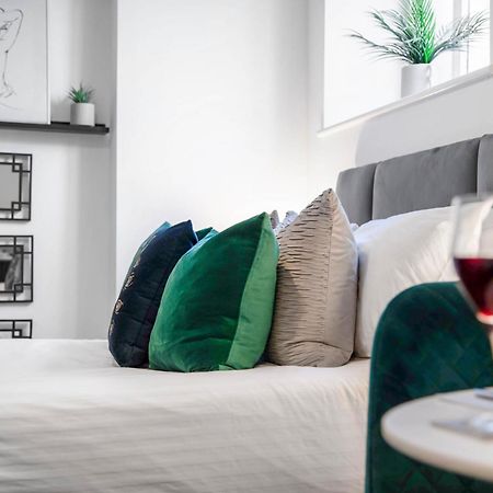 Whiskawaystays Foregate Studio No 3 Устър Екстериор снимка