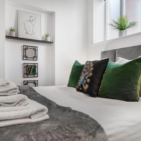 Whiskawaystays Foregate Studio No 3 Устър Екстериор снимка