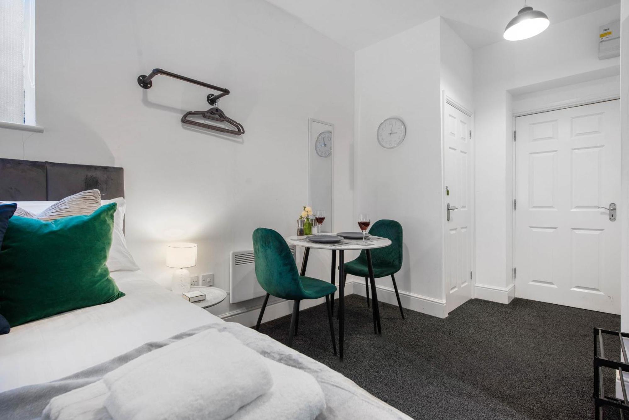 Whiskawaystays Foregate Studio No 3 Устър Екстериор снимка