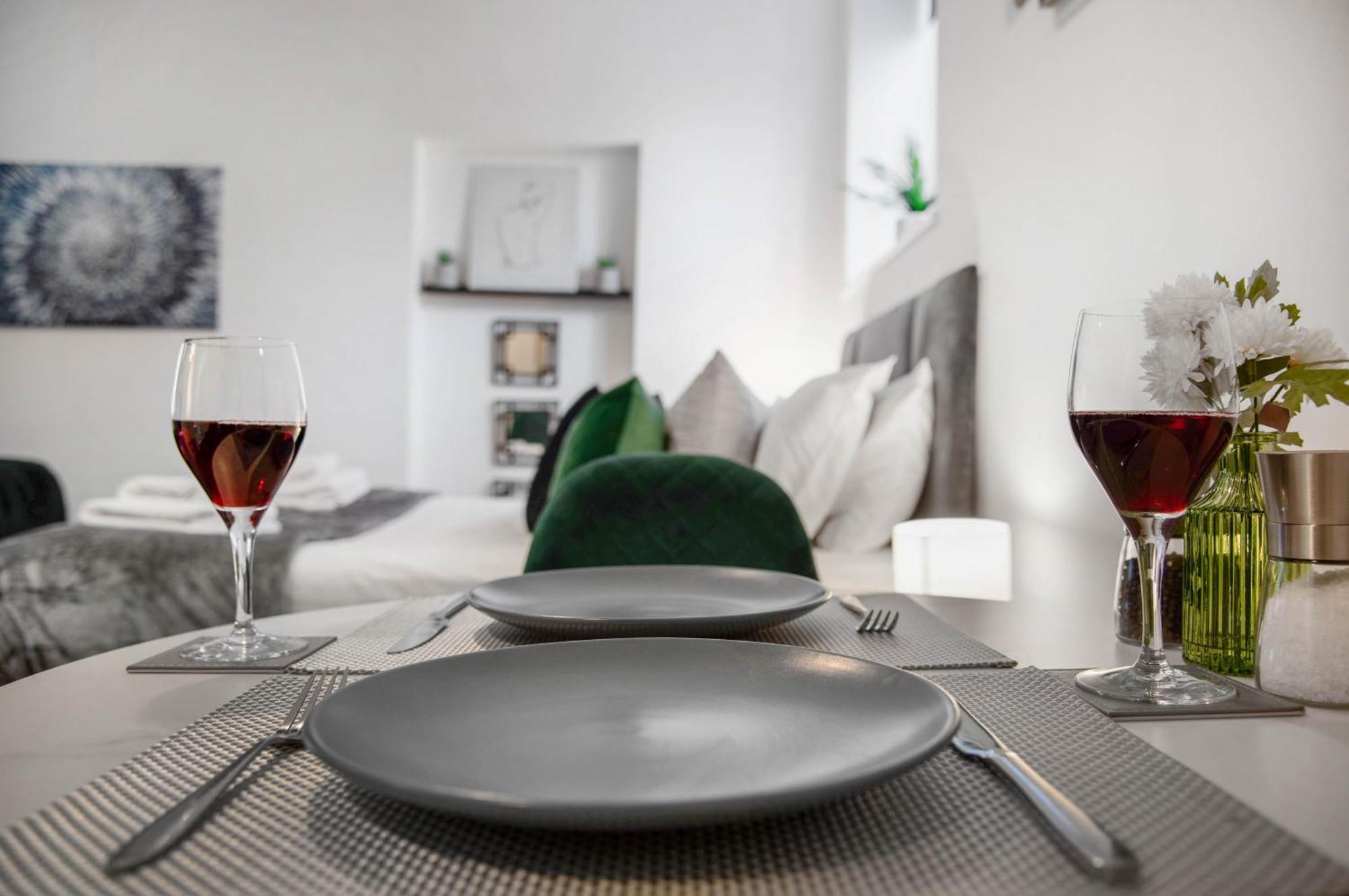 Whiskawaystays Foregate Studio No 3 Устър Екстериор снимка